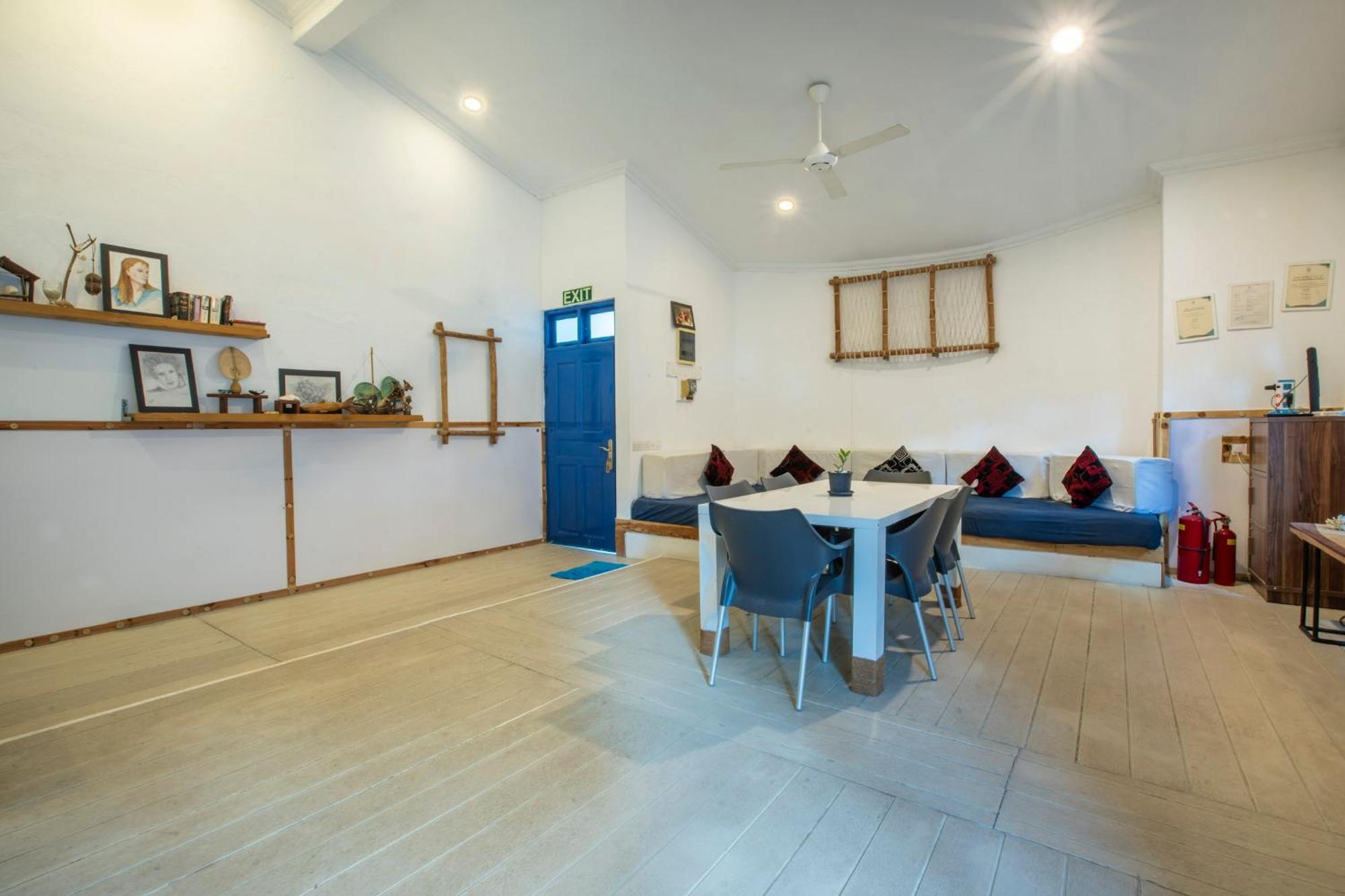 La Due Thulusdhoo Hotel Buitenkant foto